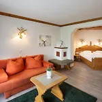 Hotel Gasteigerhof 4*