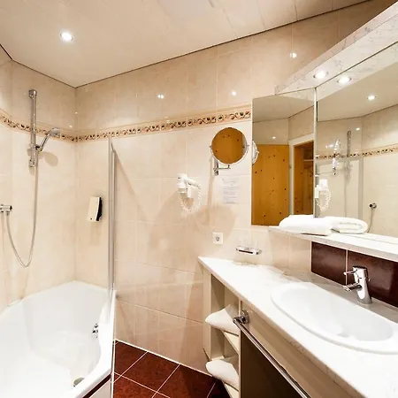 Alpenwellnesshotel Gasteigerhof 4* نيوستيف ام ستوبيتا