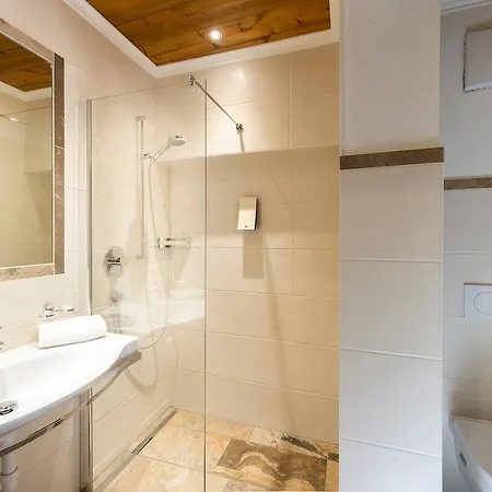 Alpenwellnesshotel Gasteigerhof 4* نيوستيف ام ستوبيتا
