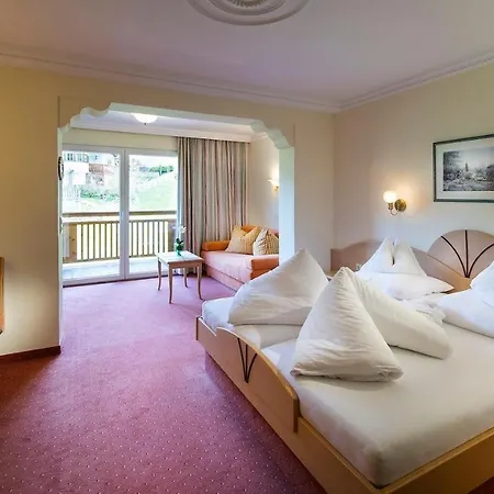Alpenwellnesshotel Gasteigerhof فندق