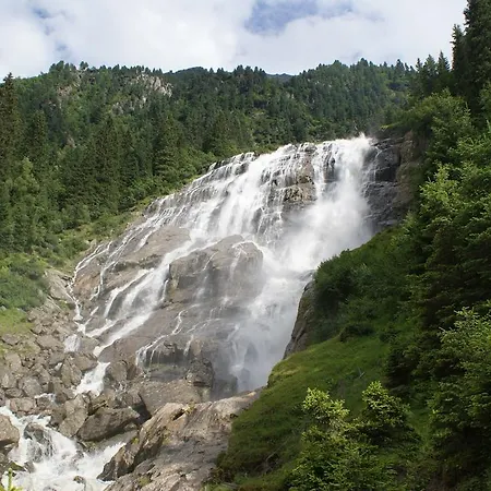 Alpenwellnesshotel Gasteigerhof فندق