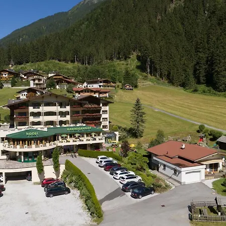 Готель Alpenwellnesshotel Gasteigerhof