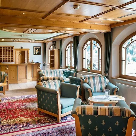 فندق Alpenwellnesshotel Gasteigerhof 4*
