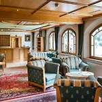 Hotel Gasteigerhof 4*